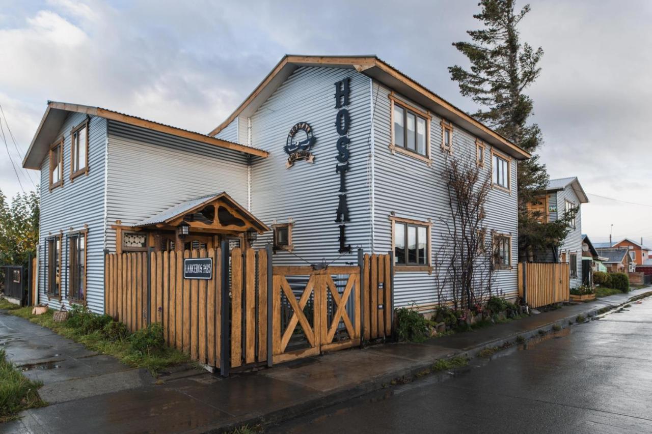 Hostal Lago Condor Пуерто Наталес Екстериор снимка